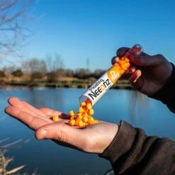 Fjuka Floating Neeonz Hyper-Fluoro Hookbait 7mm Powerball Pink -Vissen Product Winkel 2208a7a3ca836531