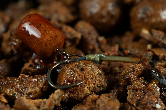 Sticky Baits Bloodworm Glug 200ml 1 Sticky Baits Bloodworm Glug 200ml